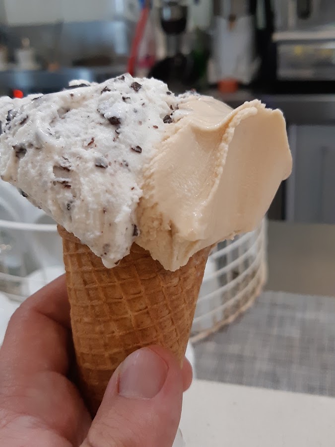 Cono di gelato artigianale